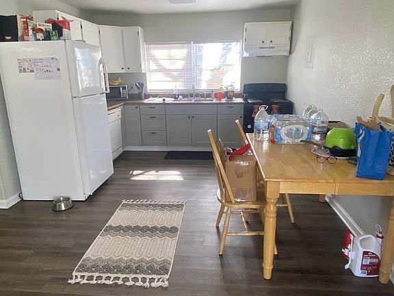 3rd image of 307 N Dale Ave Unit B