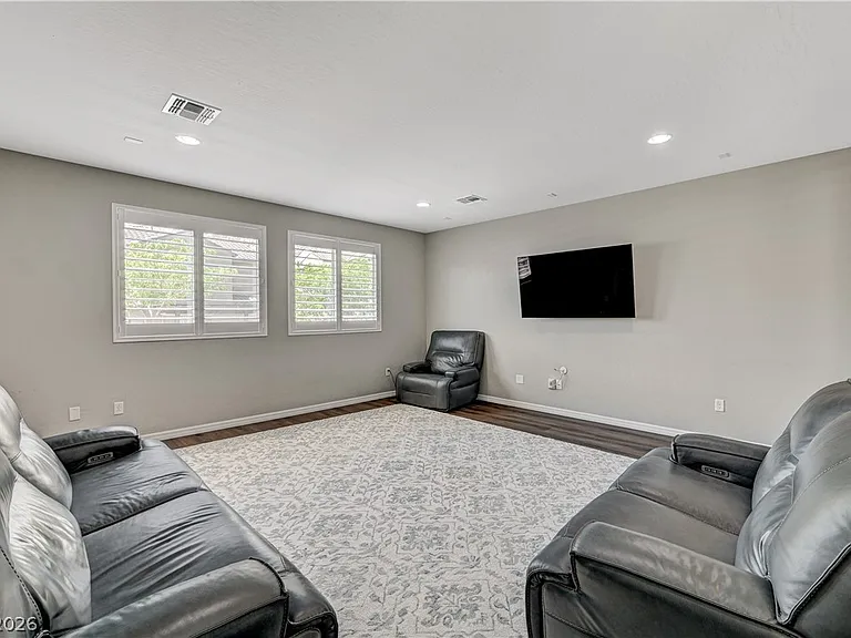 3741 Glasstop Dr — Photo 40