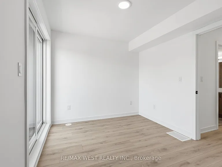 521 Big Bay Point Rd #7 — Photo 22