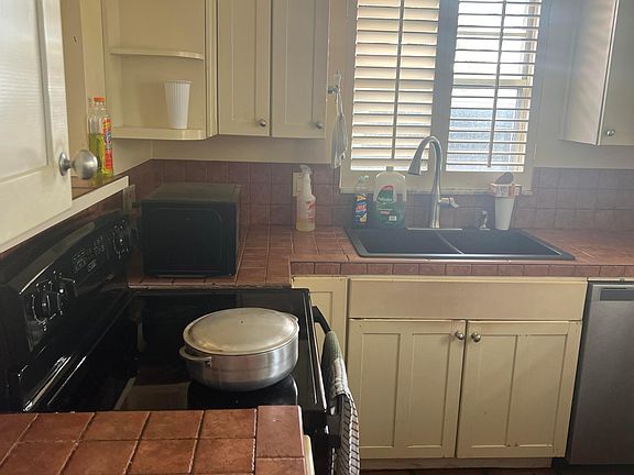 4th image of 501 SANDPIPER Circle #501