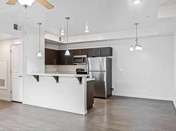 Quail Point Apartments