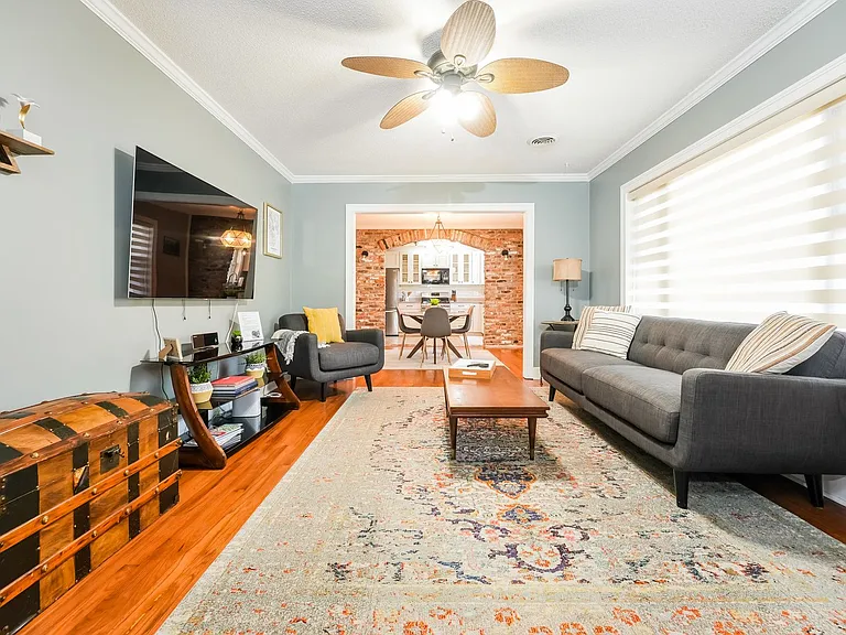 1219 South Blvd — Photo 3