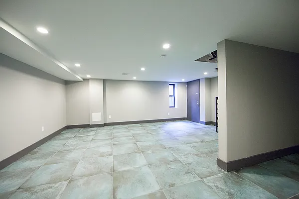 Rented by Brooklyn Group | media 4