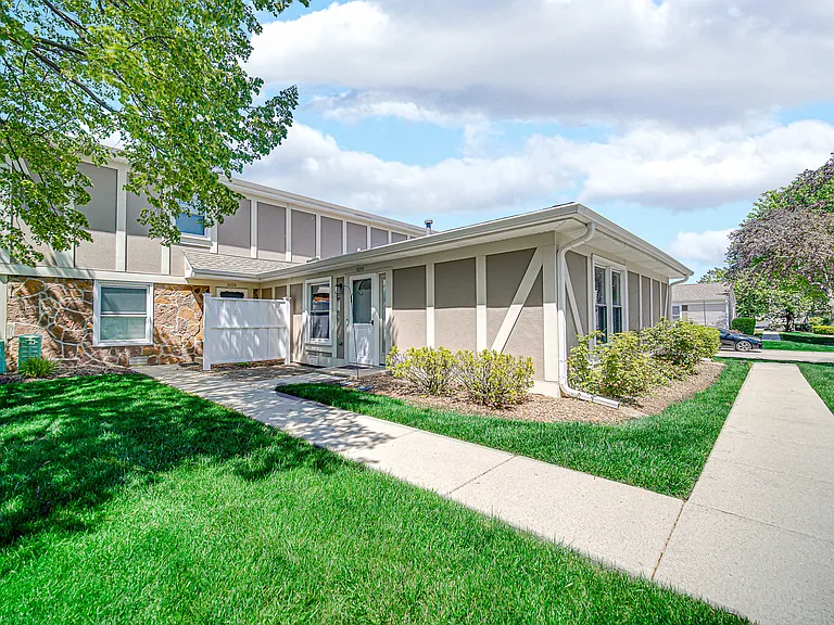1020 Brunswick Hbr #5001 — Photo 3