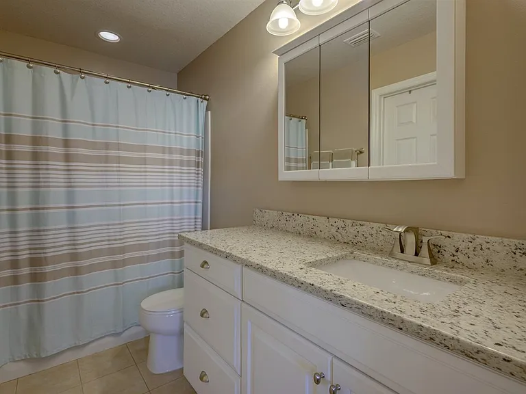 159 Crete Ct — Photo 10