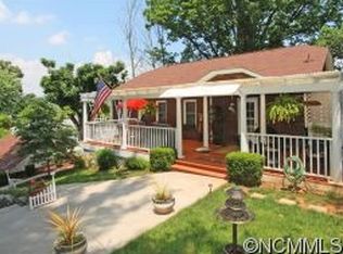 37 Boxwood Ter, Canton, NC 28716