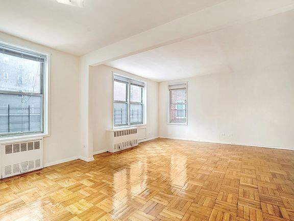 4th image of 41-07 Bowne St #1M