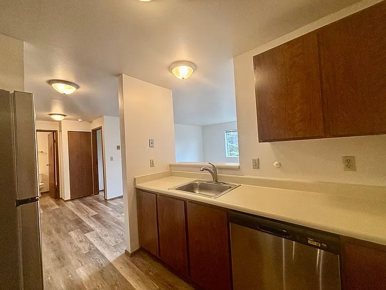 Kelsey House Apartments — Photo 5