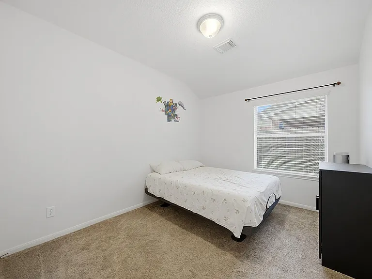 321 Preston Ln — Photo 22