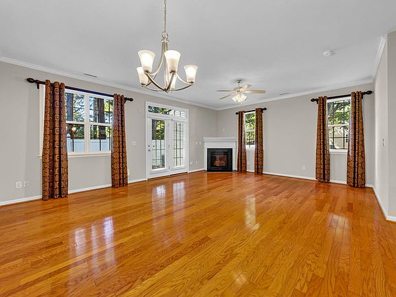 4th image of 8255 Martello Ln