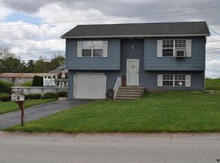 3570 Partridge Dr, Dover, PA 17315