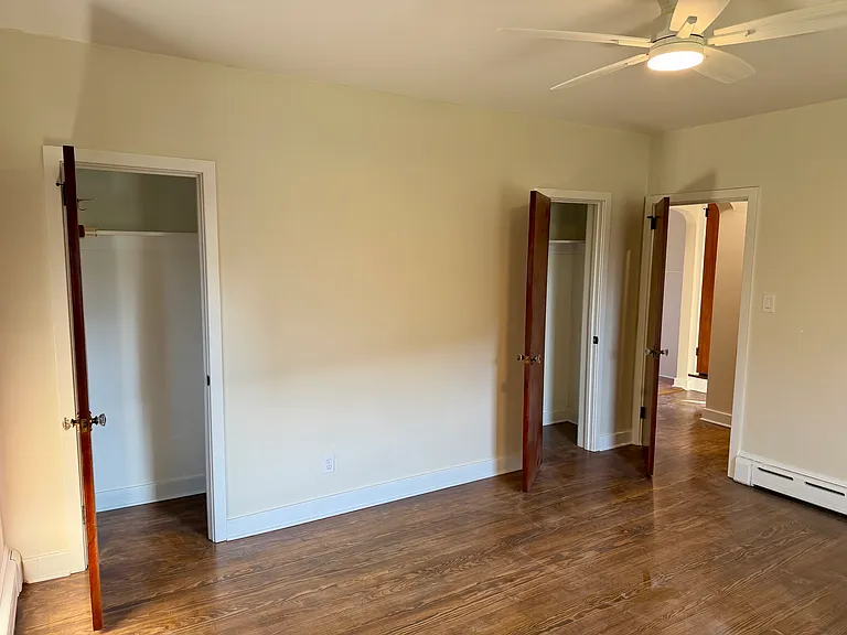 204 W Main St — Photo 10