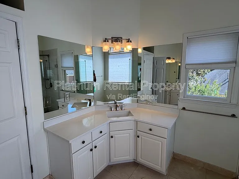 5975 Waterford Pl — Photo 19