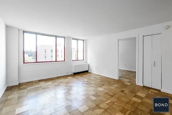 Rented by Bond New York | media 3