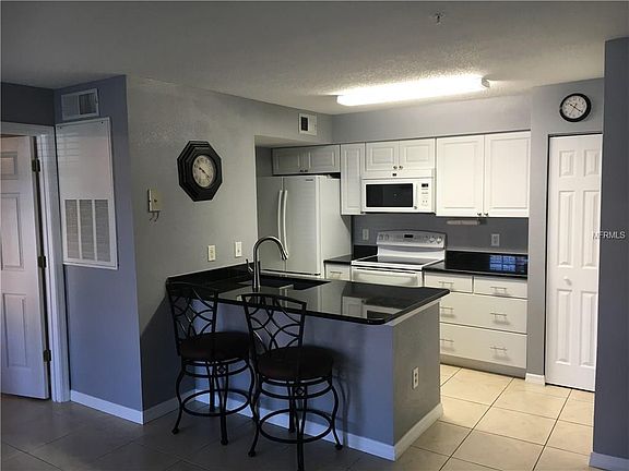 4th image of 2207 Antigua Pl APT 715