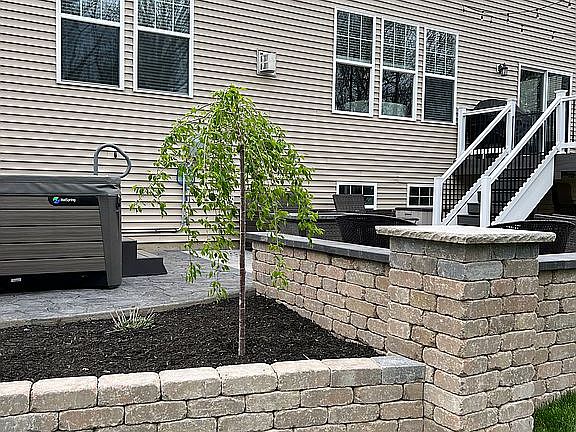4th image of 5393 Ellsworth Dr