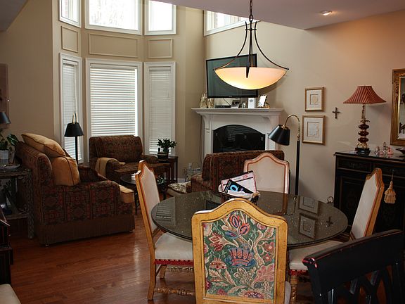 5th image of 6 Beachcliff Row Dr