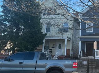 425 Alden St, Orange, NJ 07050