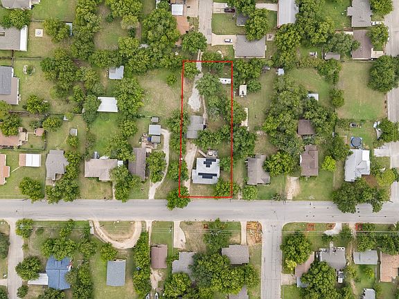 3rd image of 521 Woodard Ave