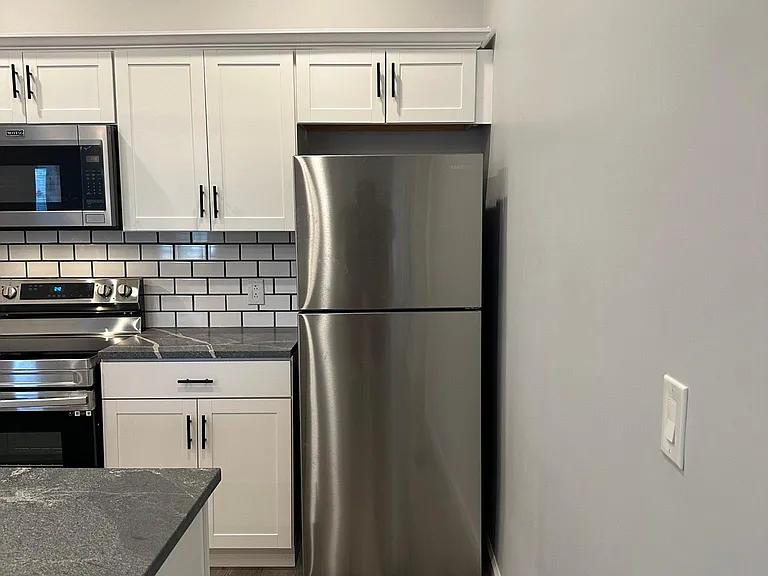 205 W Marcellus St — Photo 9