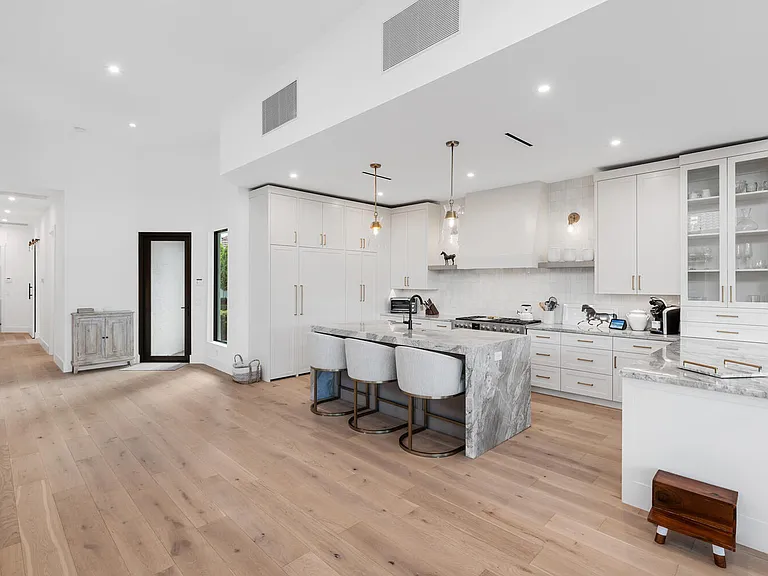 12618 Mallet Cir — Photo 6