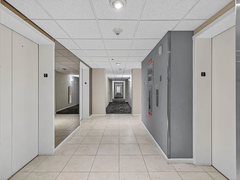 3200 Port Royale Dr N #1205 — Photo 48