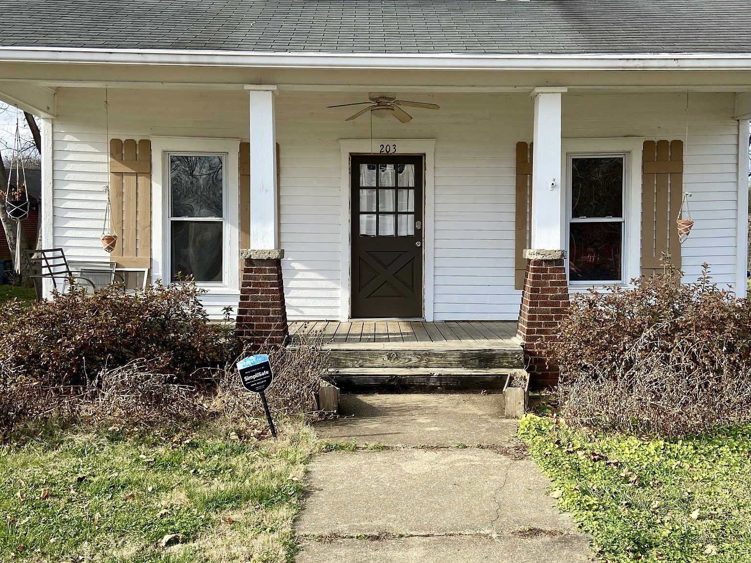 203 Locust St, Mount Pleasant, TN 38474 Zillow