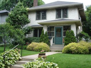 1371 Osceola Ave, Saint Paul, MN 55105