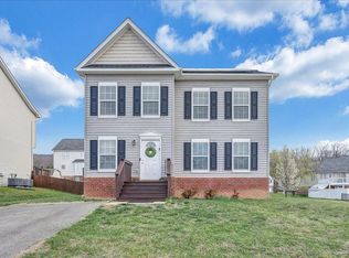 427 Cambridge Court Rd, Vinton, VA 24179