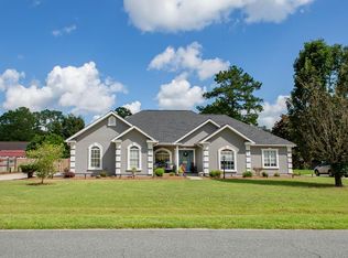 2969 Bentwood Dr, Waycross, GA 31503
