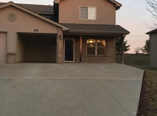 3924 Snowy Owl Dr, Columbia, MO 65202