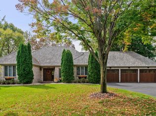 13569 Woodmere Cir, Eden Prairie, MN 55346