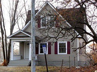 2nd image of 918 Kansas Ave