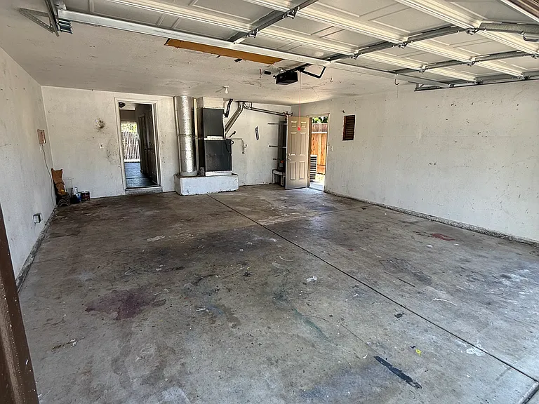 1808 Tartarian Way — Photo 25