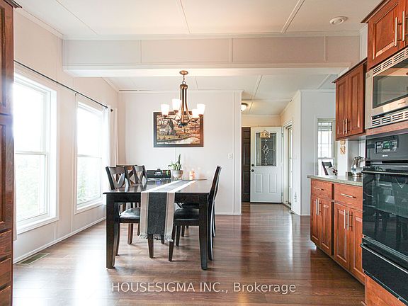 3rd image of 4449 Milburough Line #5