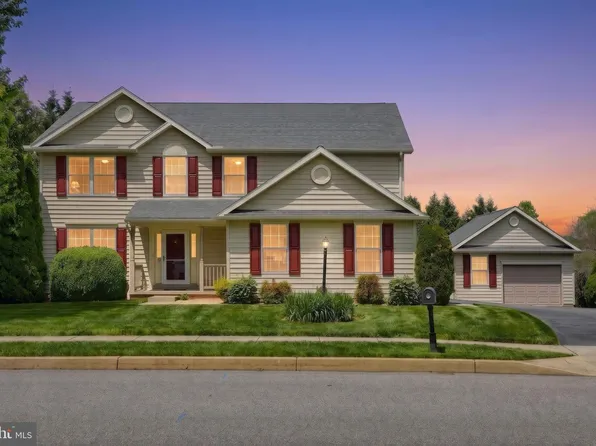 19 Rebecca Ln, York, PA 17403