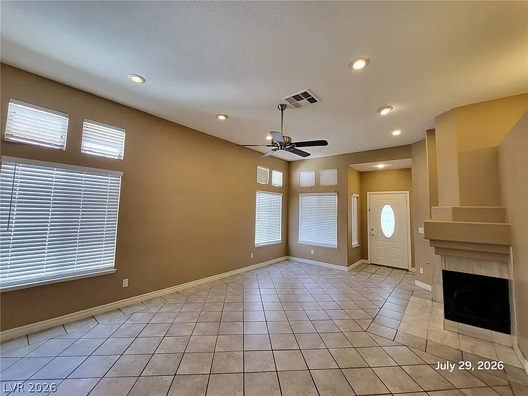 9436 Summer Rain Dr — Photo 2