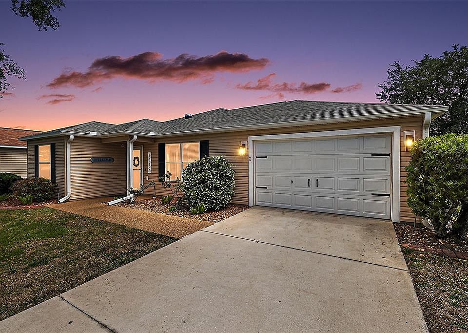 1st image of 1539 HOLLYBERRY PLACE
