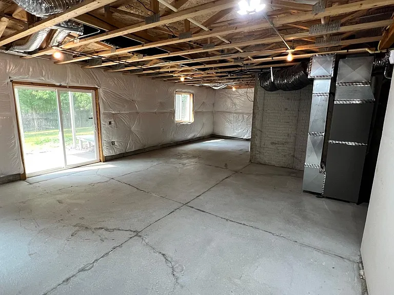 6008 S 190th Ter — Photo 16