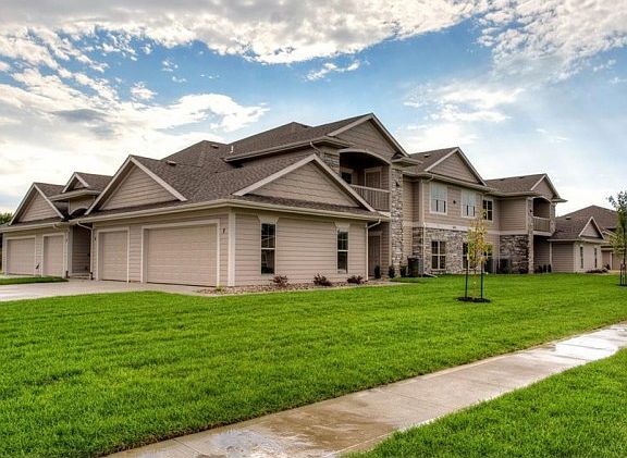 3rd image of 2503 NE Oak Dr Unit 5