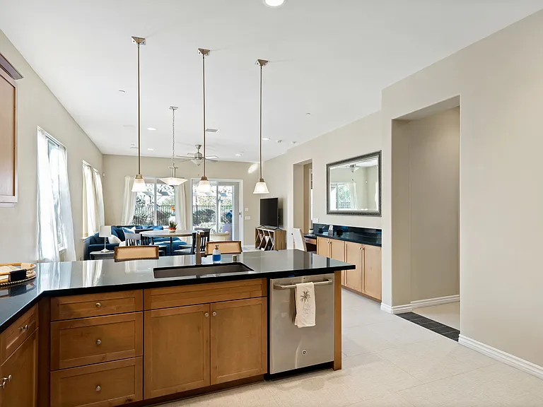 43001 Ascona Ln — Photo 10