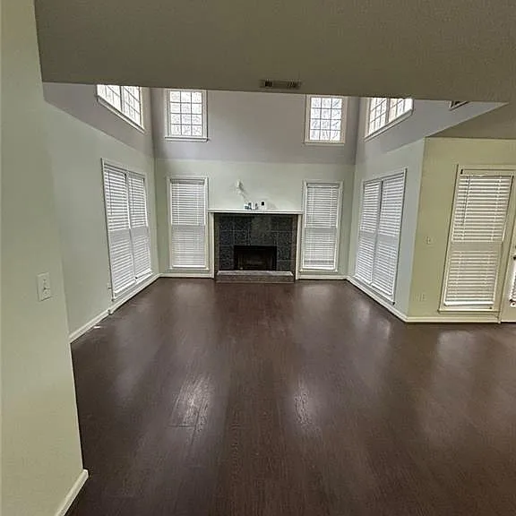 1730 Paddlewheel Dr NE — Photo 4