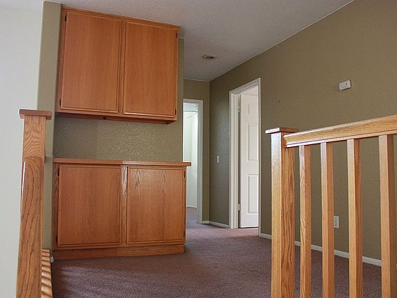 4th image of 28885 Glenheather St