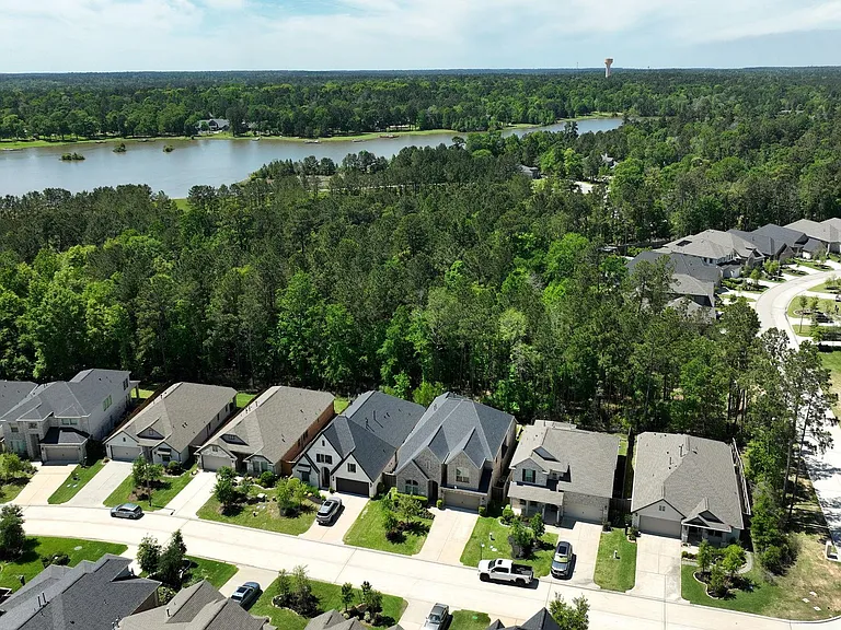 282 Sky Top Dr — Photo 46