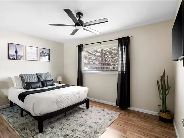 7520 S Forest Ave — Photo 29