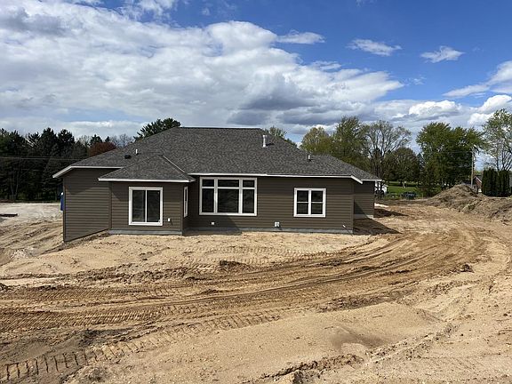 2nd image of 2357 Wallace Lake ROAD