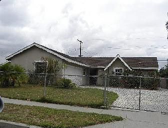 1st image of 1016 Bromley Ave