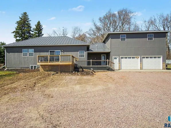 45928 248th St, Colton, SD 57018