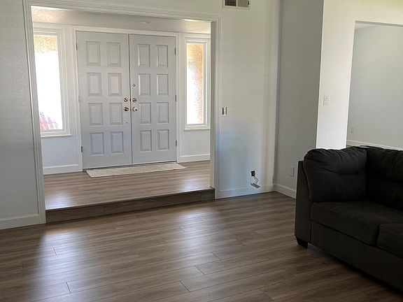 5th image of 1561 Nadean Dr