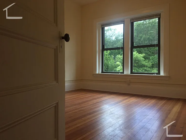 1463 Beacon St #4A — Photo 7
